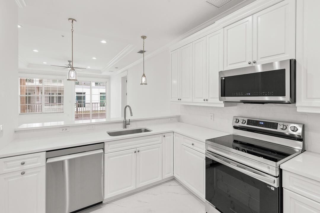 47 SW Osceola Street #206 2026-7