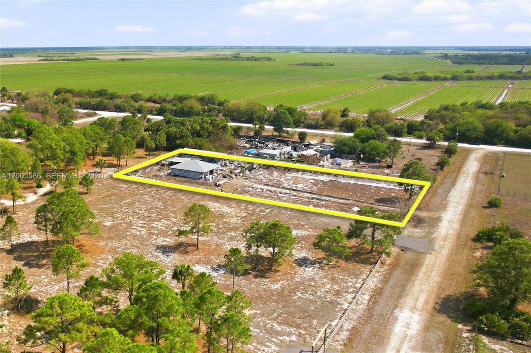 En Venta: $190,000 (1.25 acres)