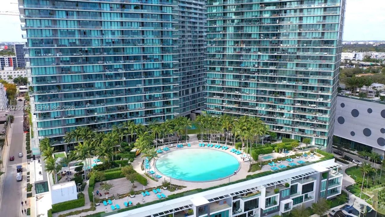 Active With Contract: $12,000 (3 beds, 3 baths, 1634 Square Feet)