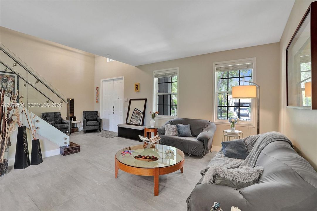 For Sale: $1,200,000 (5 beds, 4 baths, 2536 Square Feet)