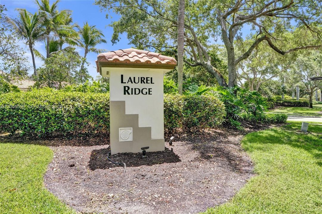 For Sale: $1,200,000 (5 beds, 4 baths, 2536 Square Feet)