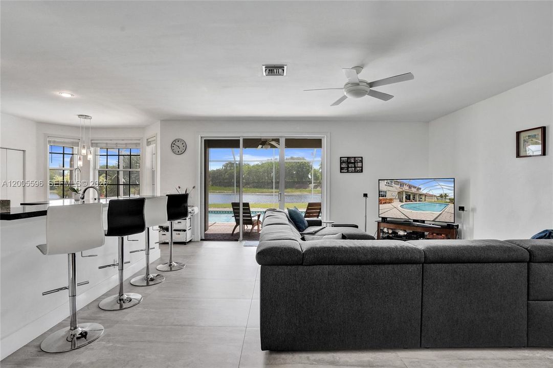 For Sale: $1,200,000 (5 beds, 4 baths, 2536 Square Feet)