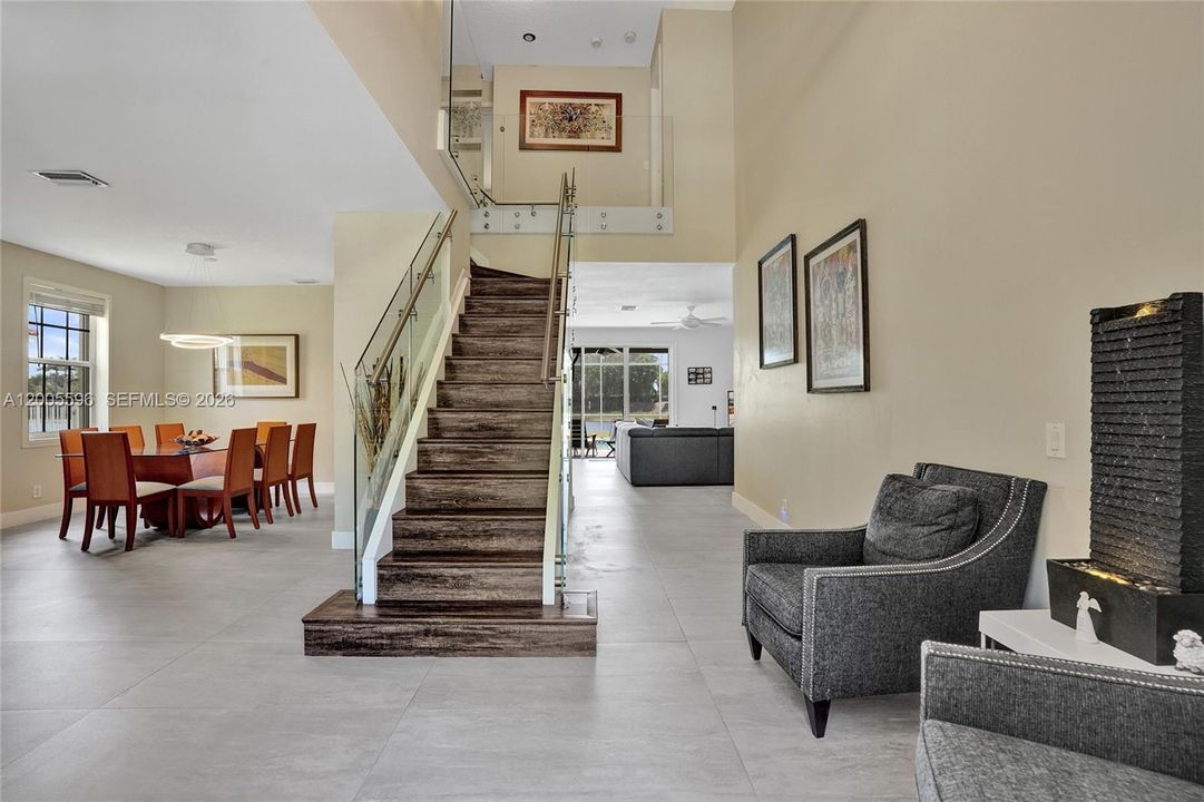 For Sale: $1,200,000 (5 beds, 4 baths, 2536 Square Feet)
