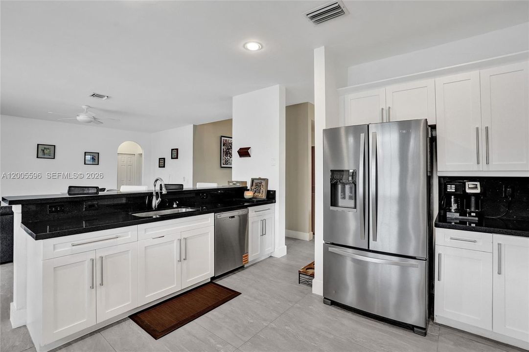 For Sale: $1,200,000 (5 beds, 4 baths, 2536 Square Feet)
