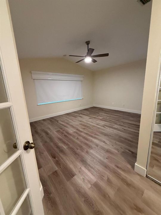 15258 master bedroom