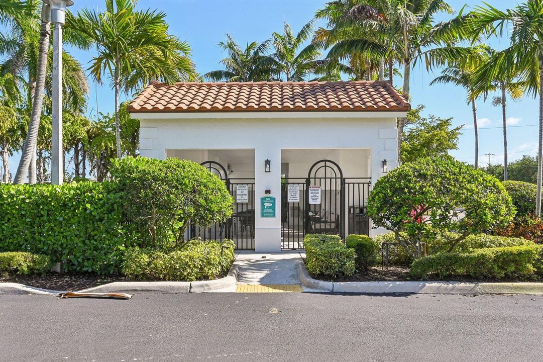 41-web-or-mls-Graham Pl-1704-901