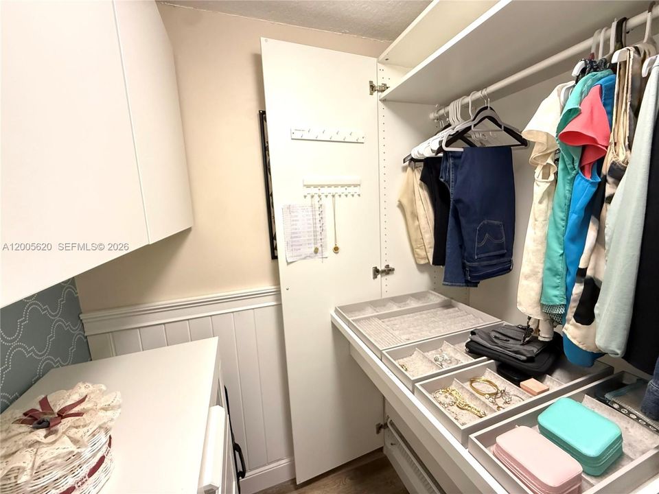 Activo con contrato: $2,800 (2 camas, 2 baños, 1106 Pies cuadrados)