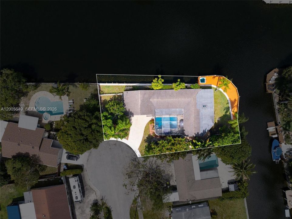 Active With Contract: $985,000 (4 beds, 3 baths, 2022 Square Feet)