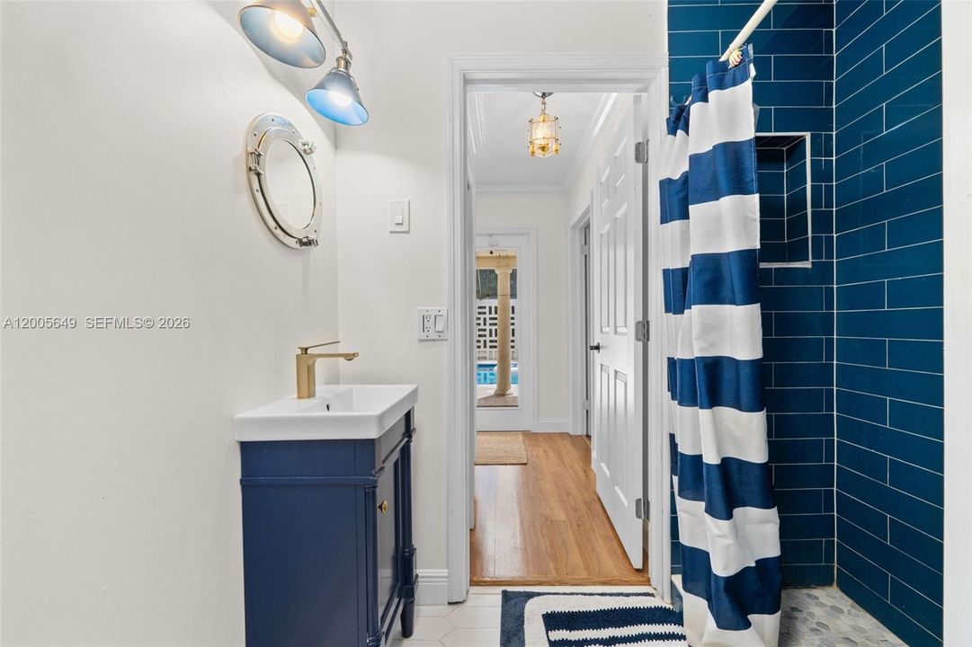 Active With Contract: $985,000 (4 beds, 3 baths, 2022 Square Feet)