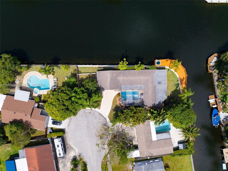 Active With Contract: $985,000 (4 beds, 3 baths, 2022 Square Feet)