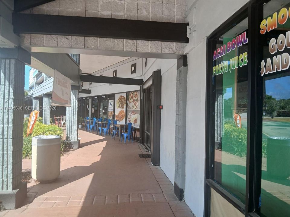 En Renta: $2,275 (0 camas, 0 baños, 0 Pies cuadrados)