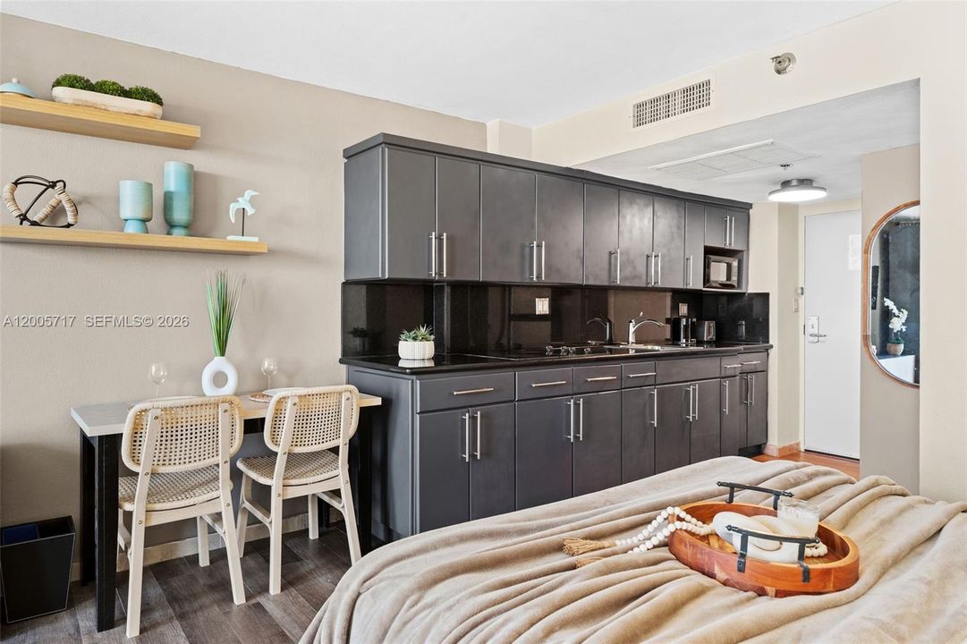 For Sale: $129,000 (0 beds, 1 baths, 360 Square Feet)