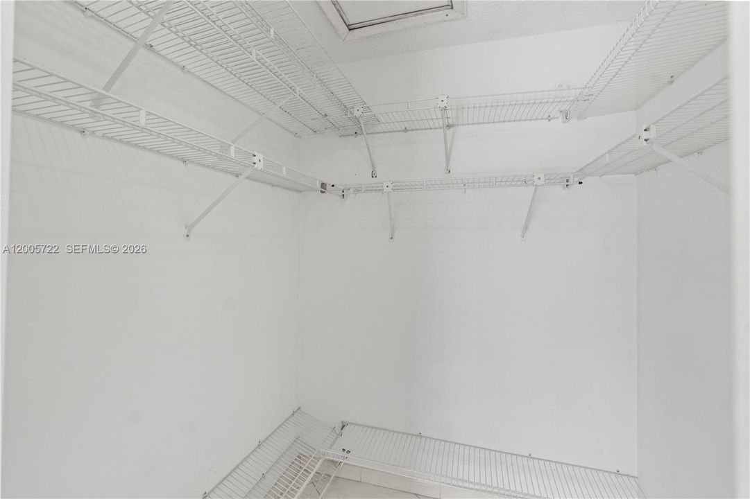 Недавно арендовано: $28,800 (2 спален, 2 ванн, 1012 Квадратных фут)