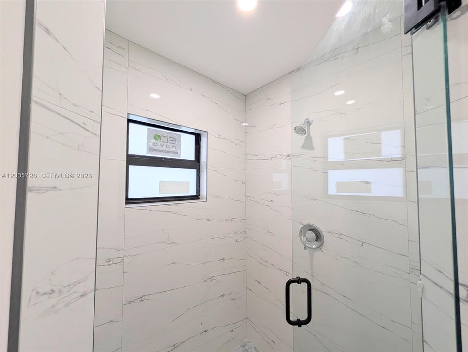 На продажу: $439,000 (4 спален, 3 ванн, 0 Квадратных фут)