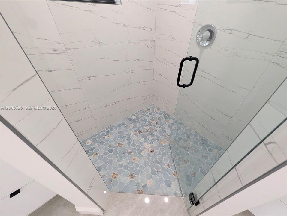 На продажу: $439,000 (4 спален, 3 ванн, 0 Квадратных фут)