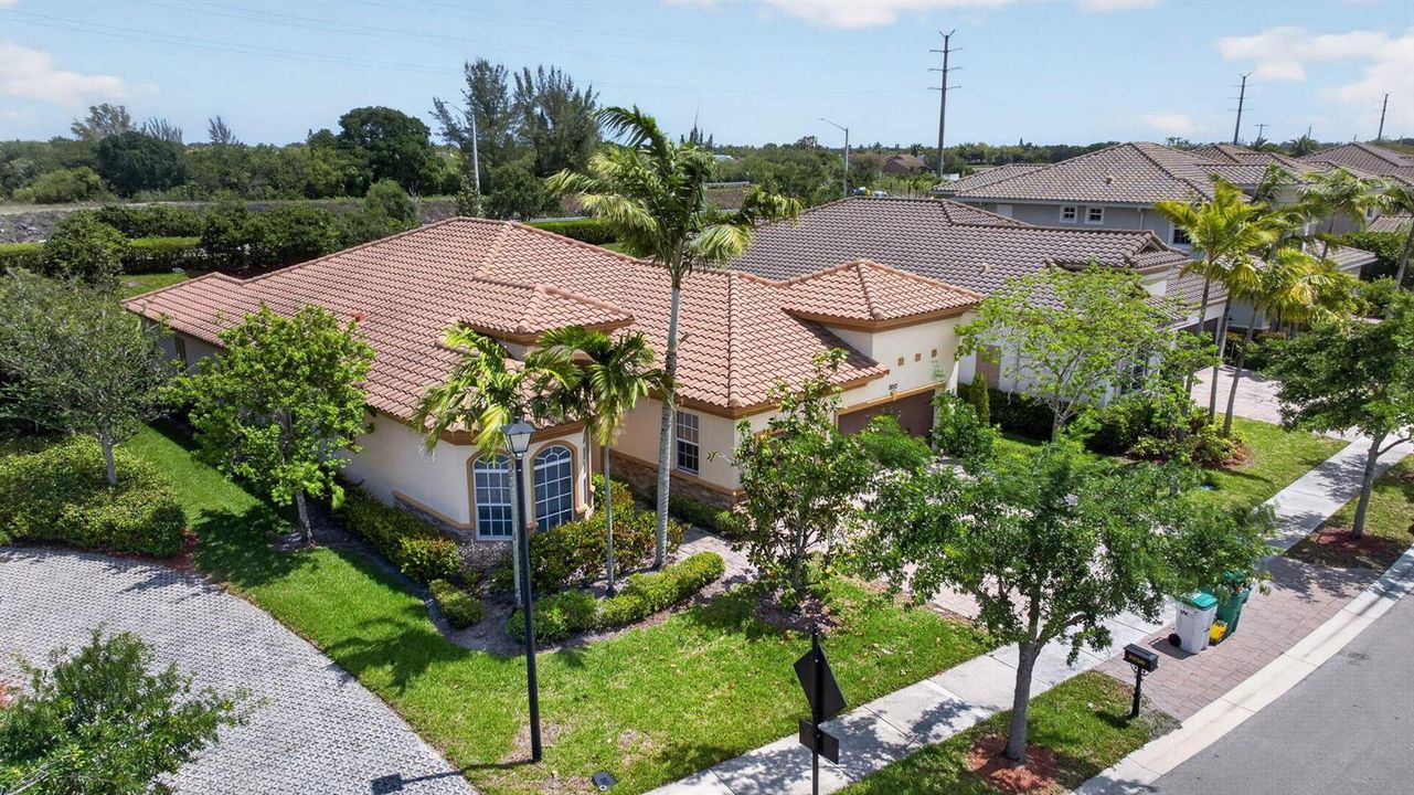 7-web-or-mls-8850--5