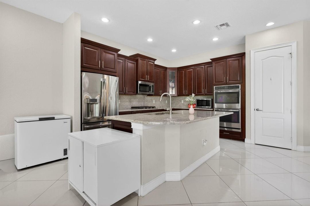 41-web-or-mls-8850-6788