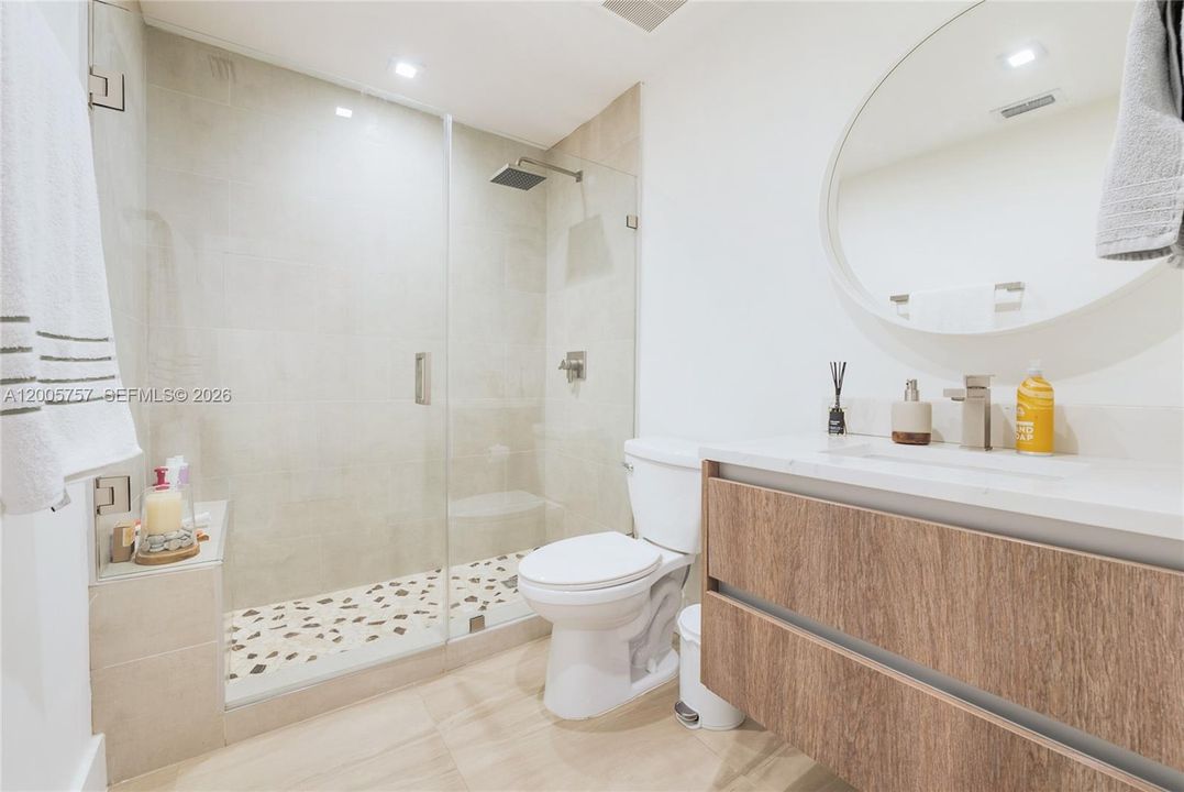 For Sale: $799,000 (2 beds, 2 baths, 1577 Square Feet)