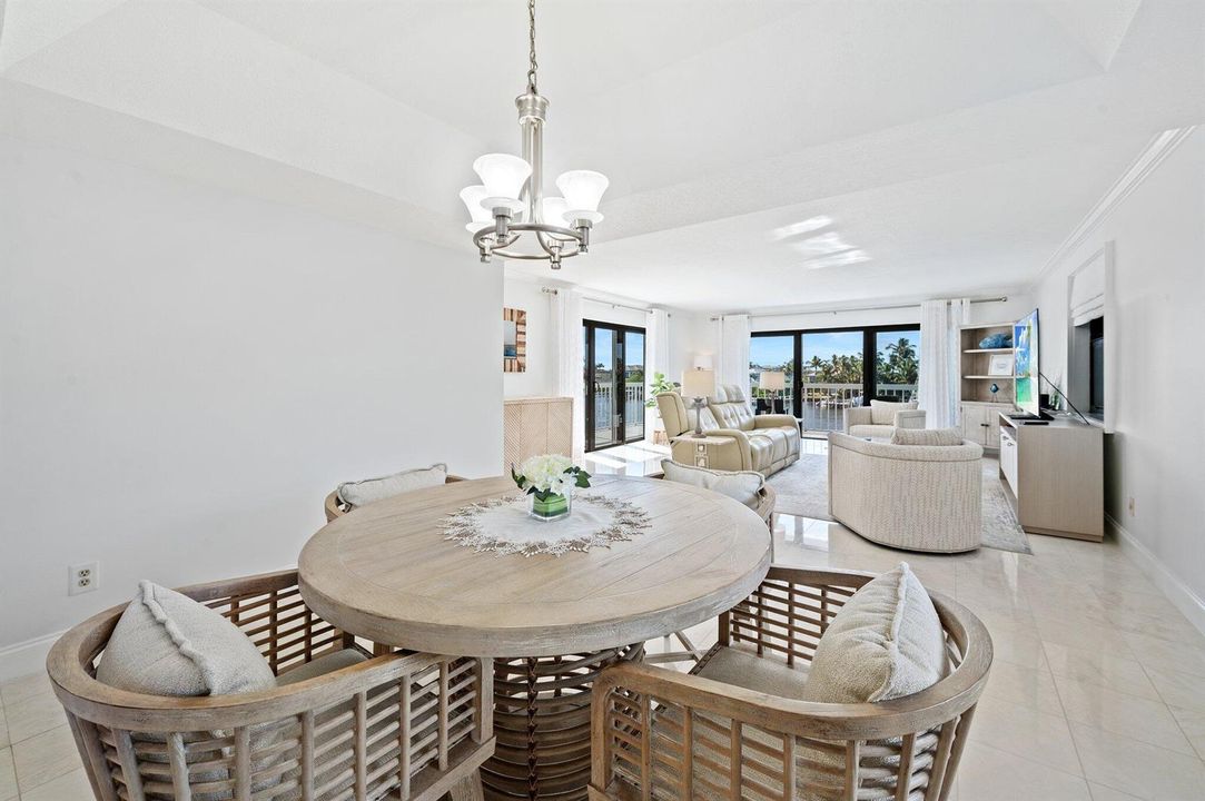 7-web-or-mls-3501-s-ocean-blvd-307