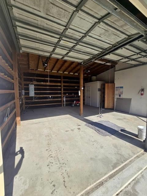 garage