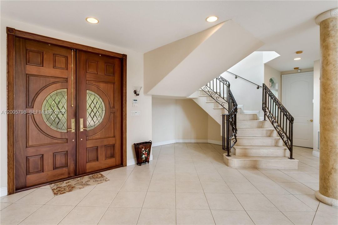 Active With Contract: $1,950,000 (4 beds, 4 baths, 4609 Square Feet)