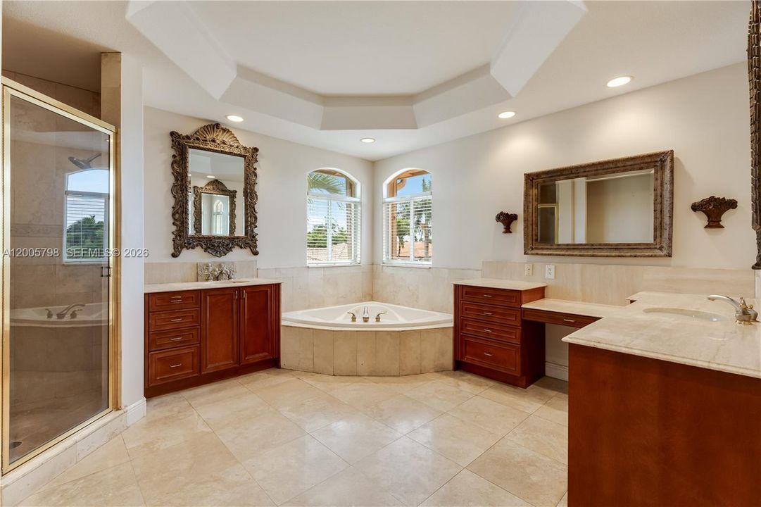 Active With Contract: $1,950,000 (4 beds, 4 baths, 4609 Square Feet)