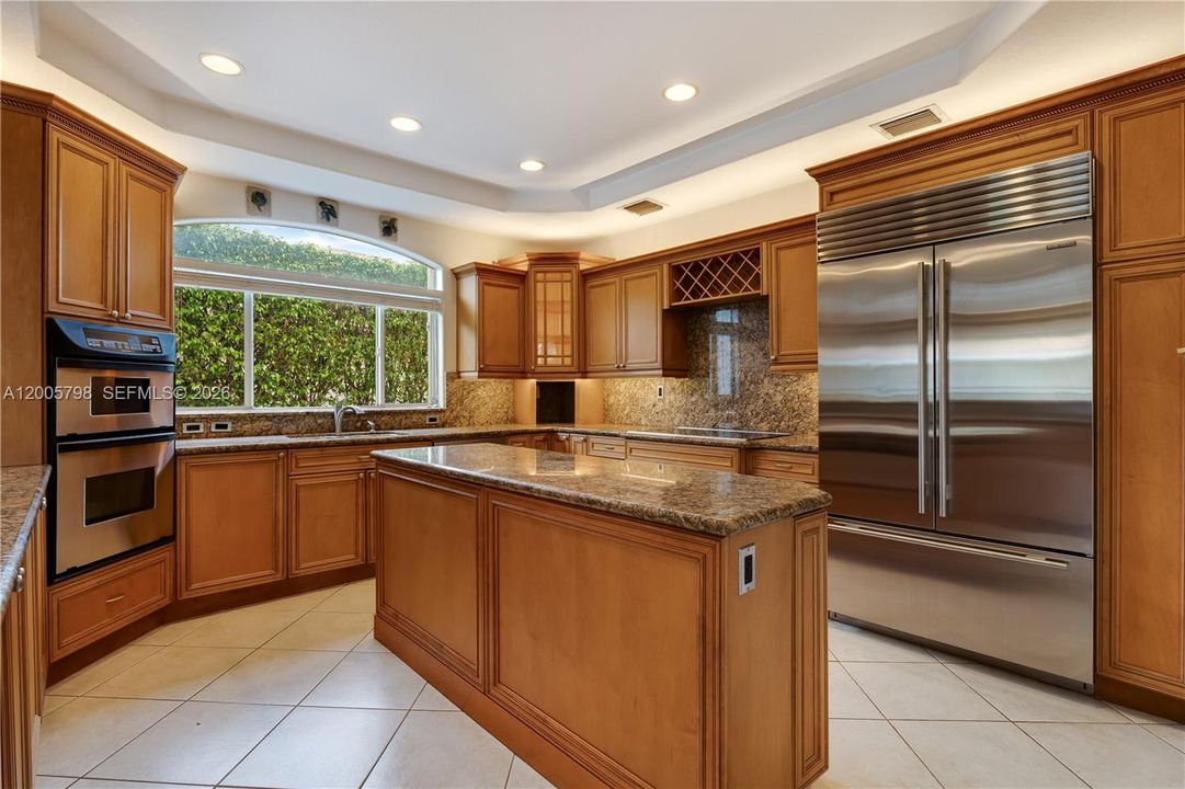 Active With Contract: $1,950,000 (4 beds, 4 baths, 4609 Square Feet)