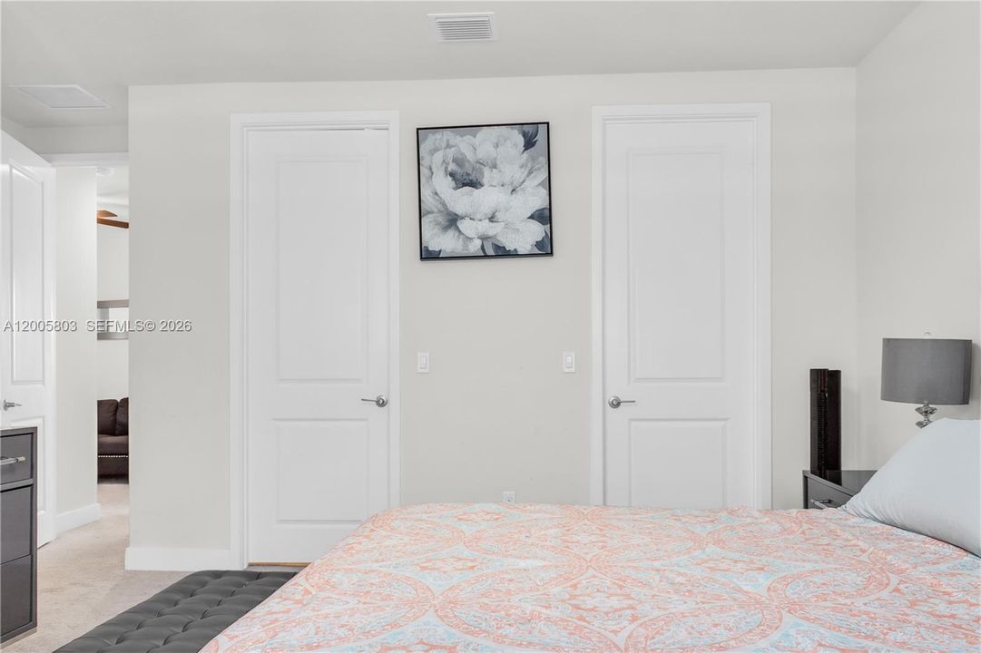 En Renta: $4,500 (5 camas, 4 baños, 2976 Pies cuadrados)