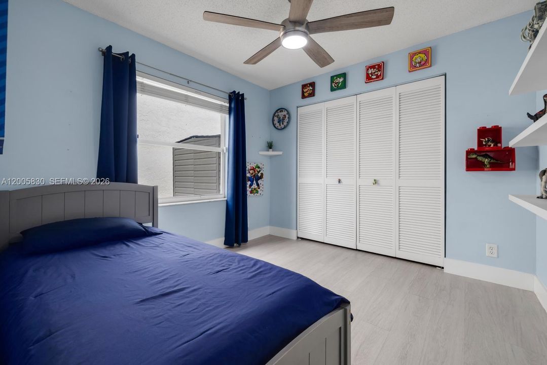 Activo con contrato: $589,900 (3 camas, 2 baños, 1515 Pies cuadrados)