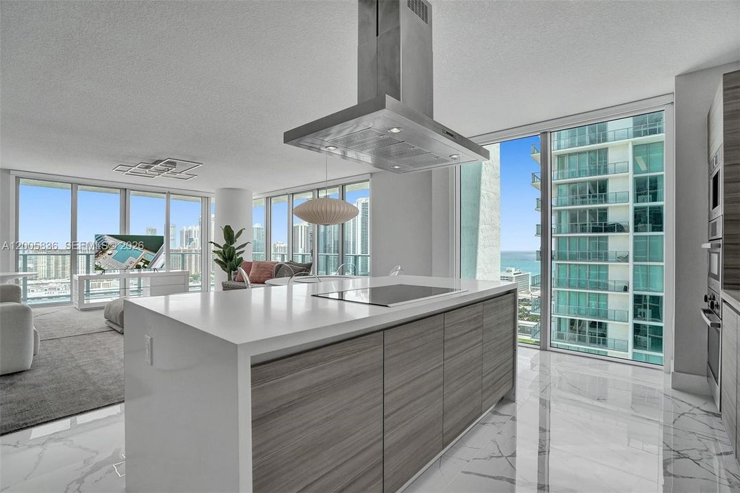 For Sale: $1,525,000 (3 beds, 3 baths, 1892 Square Feet)