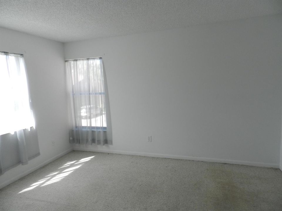 LAKE VIEW9