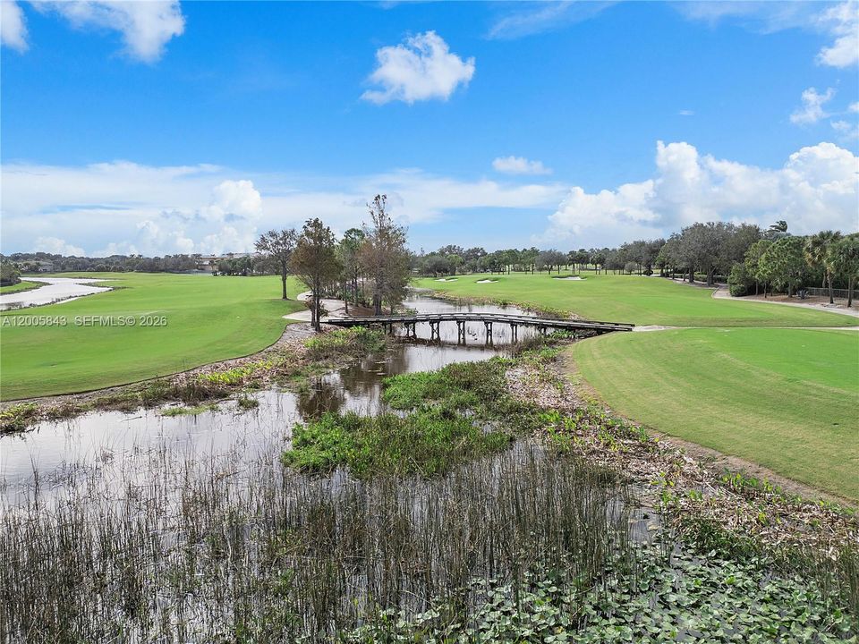 Activo con contrato: $2,495,000 (5 camas, 4 baños, 3838 Pies cuadrados)