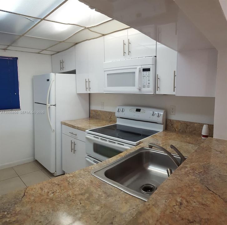 En Venta: $133,000 (2 camas, 2 baños, 800 Pies cuadrados)