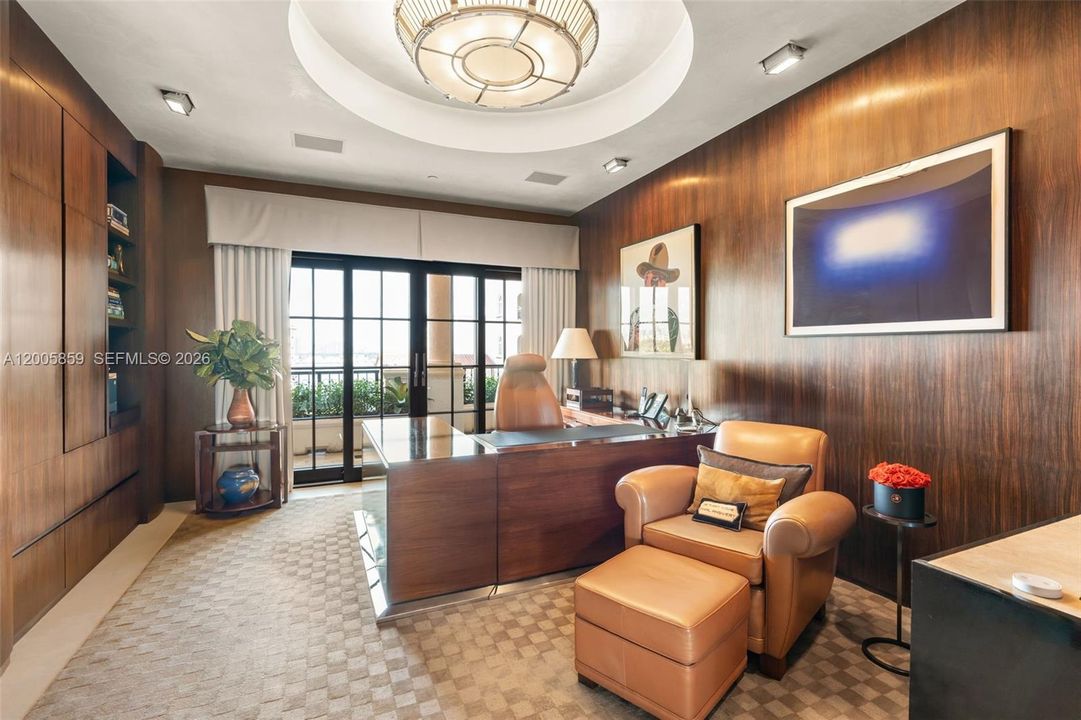 For Sale: $27,500,000 (6 beds, 5 baths, 6170 Square Feet)
