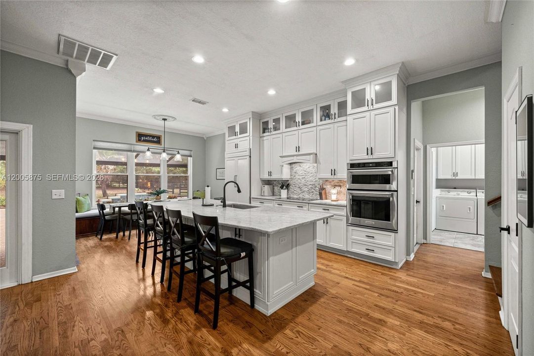 For Sale: $1,019,000 (5 beds, 4 baths, 3496 Square Feet)