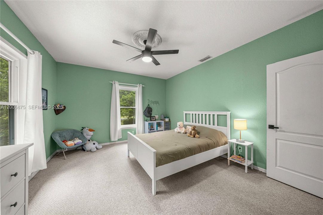 For Sale: $1,019,000 (5 beds, 4 baths, 3496 Square Feet)