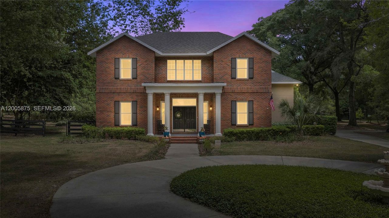 For Sale: $1,019,000 (5 beds, 4 baths, 3496 Square Feet)
