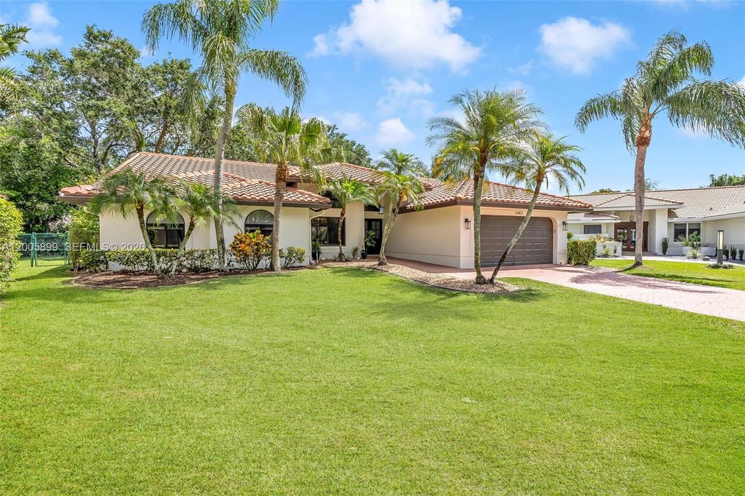 Located in culdesac