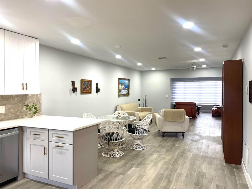 Kitchen/Dining