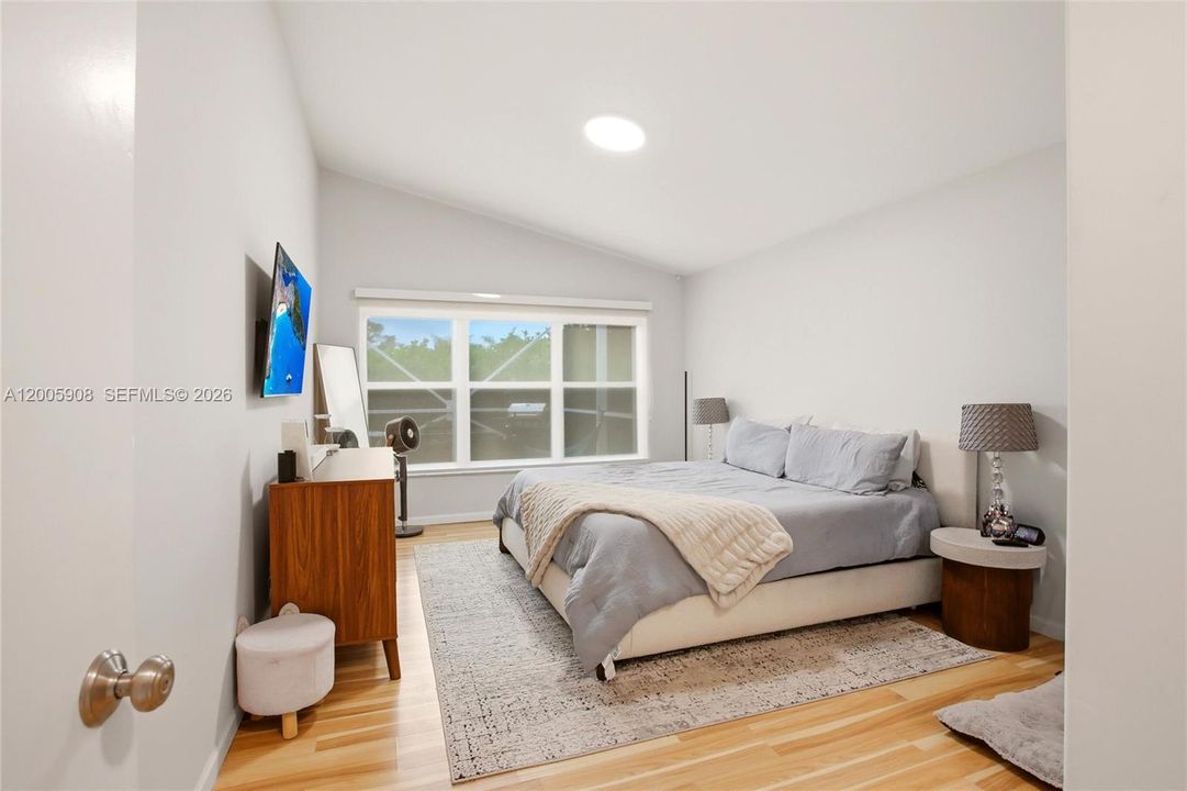En Renta: $3,600 (3 camas, 2 baños, 1866 Pies cuadrados)