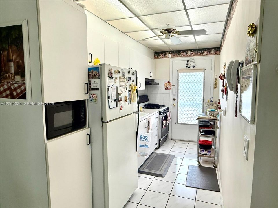 En Venta: $105,000 (1 camas, 1 baños, 711 Pies cuadrados)