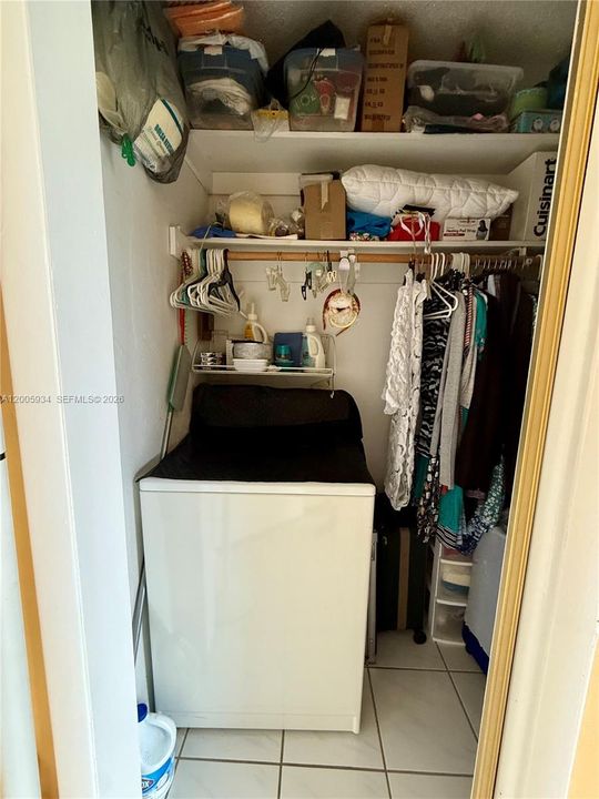 En Venta: $105,000 (1 camas, 1 baños, 711 Pies cuadrados)