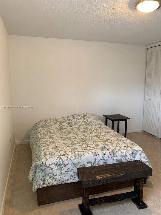 Activo con contrato: $1,350 (1 camas, 1 baños, 564 Pies cuadrados)