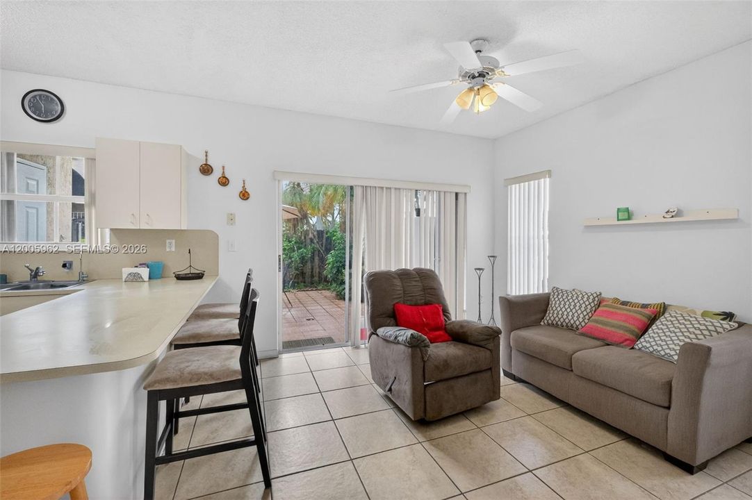 For Sale: $500,000 (3 beds, 2 baths, 1540 Square Feet)