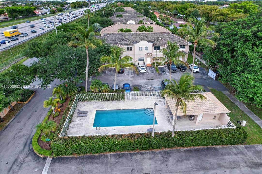 For Sale: $500,000 (3 beds, 2 baths, 1540 Square Feet)