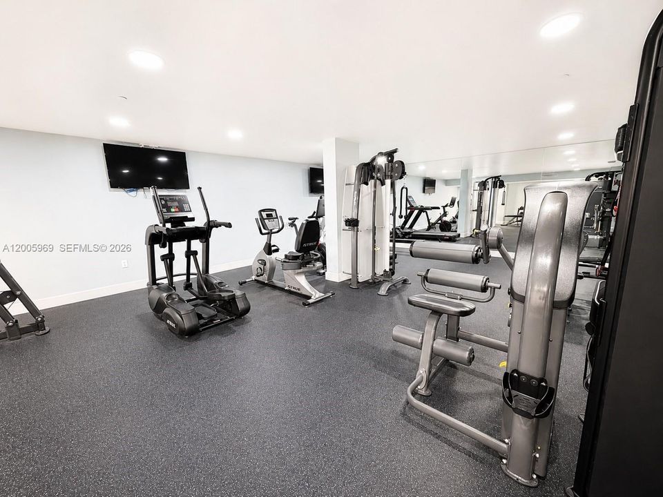 For Sale: $1,125,000 (2 beds, 2 baths, 1457 Square Feet)