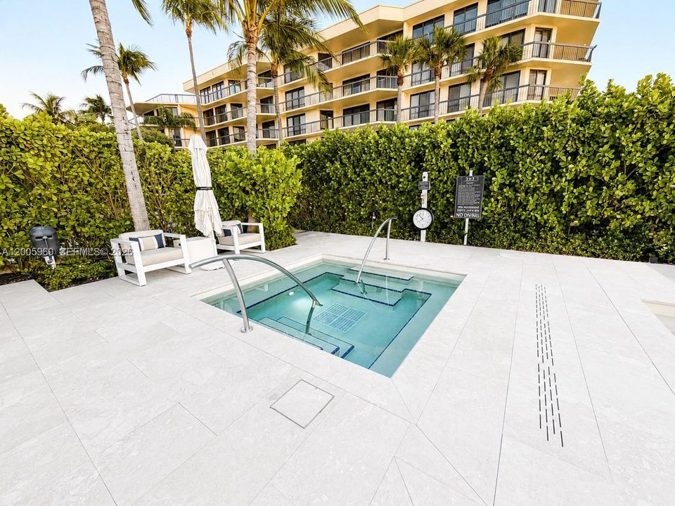 For Sale: $1,125,000 (2 beds, 2 baths, 1457 Square Feet)