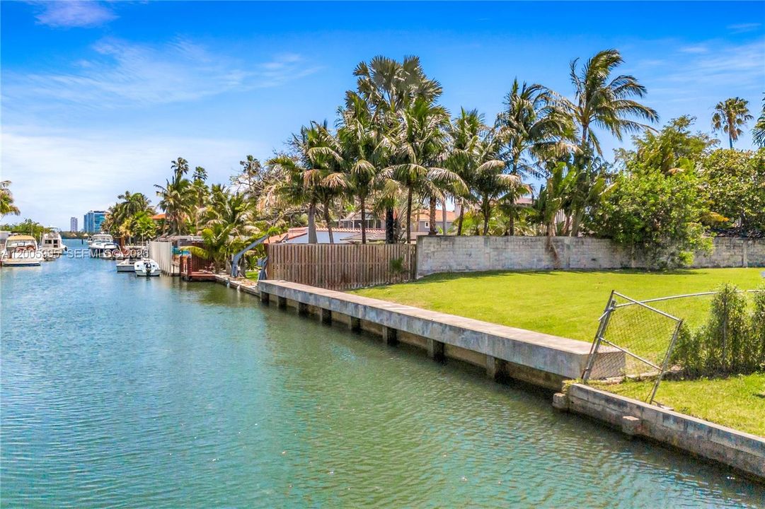 En Venta: $2,950,000 (0.34 acres)