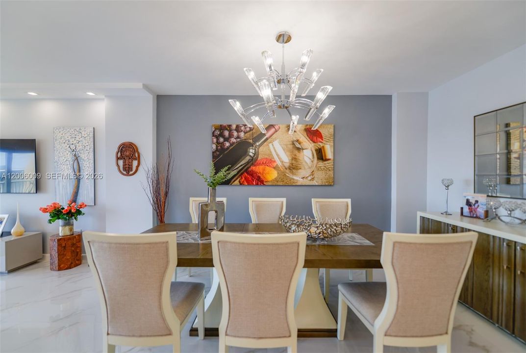 En Venta: $795,000 (2 camas, 2 baños, 1240 Pies cuadrados)