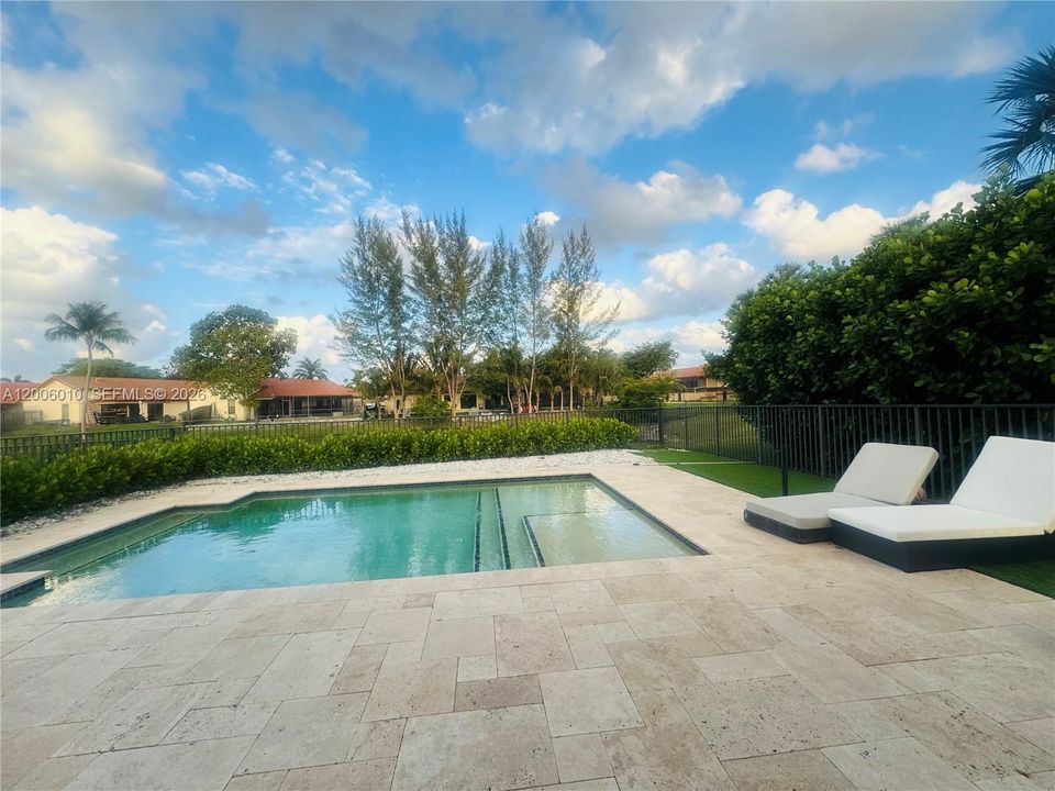 Private Pool